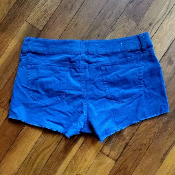 🌻Corduroy Boho Shorts🌻 - Picture 3 of 5